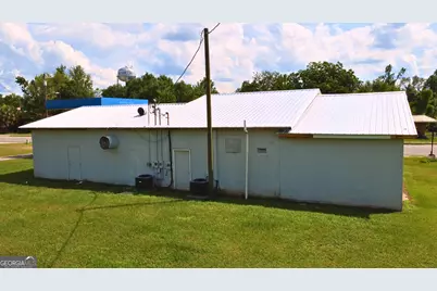 3851 Harrington Street, Lyons, GA 30436 - Photo 3