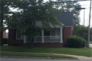 434 S 8th St, Griffin, GA 30224 - Photo 1