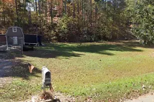 7303 Lucky Ln SE, Acworth, GA 30102 - Photo 1