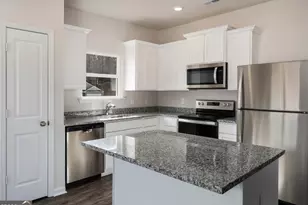 188 Egret Ct, Jefferson, GA 30549 - Photo 3