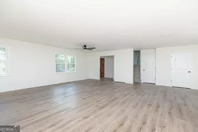 216 Randall Drive, Warner Robins, GA 31088 - Photo 15