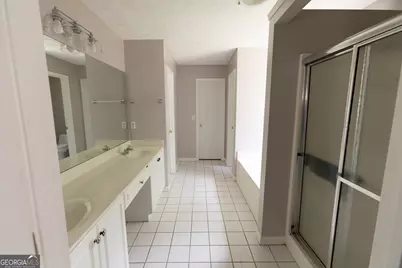 5113 Heritage Oaks Lane SW, Powder Springs, GA 30127 - Photo 9