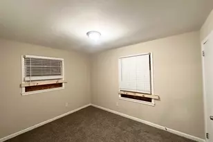 4390 Mercer Rd, Decatur, GA 30035 - Photo 9