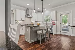 1110 Highland Pk Wy, Statham, GA 30666 - Photo 9