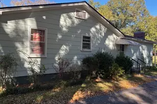 215 Poplar Cir, Lagrange, GA 30241 - Photo 3