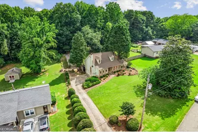 150 Wilbanks Street, Buford, GA 30518 - Photo 1