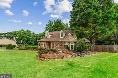 150 Wilbanks Street, Buford, GA 30518 - Photo 15