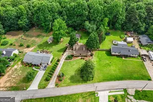 150 Wilbanks St, Buford, GA 30518 - Photo 3