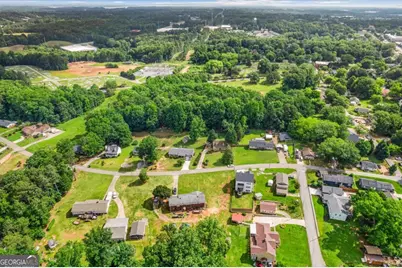 150 Wilbanks Street, Buford, GA 30518 - Photo 5