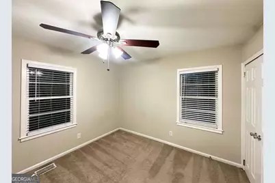 2239 Nelms Drive SW, Atlanta, GA 30315 - Photo 9