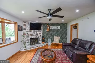 327 Brucken Strasse, Helen, GA 30545 - Photo 17