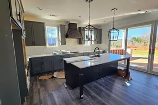 155 Hawthorne Ln, Forsyth, GA 31029 - Photo 3