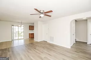 82 Gilliams Crossing, Cartersville, GA 30120 - Photo 3