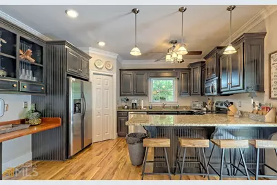 643 Washington Street, Clarkesville, GA 30523 - Photo 21