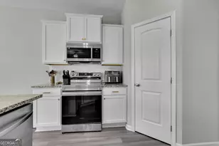 177 Courage Wy, Hinesville, GA 31313 - Photo 13