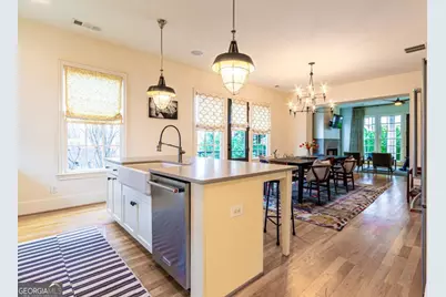 2067 Telfair Circle #UNIT A&amp;B, Atlanta, GA 30324 - Photo 11