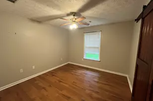 5761 Hancock Dr, Social Circle, GA 30025 - Photo 11