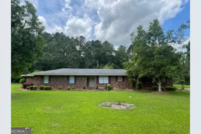 404 S Baker Street, Glennville, GA 30427 - Photo 1