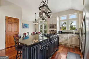 304 E Dillingham St, Saint Marys, GA 31558 - Photo 15