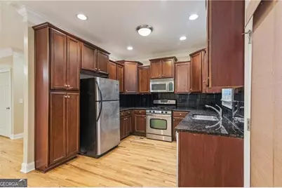 1199 Foster Place NW, Atlanta, GA 30318 - Photo 9