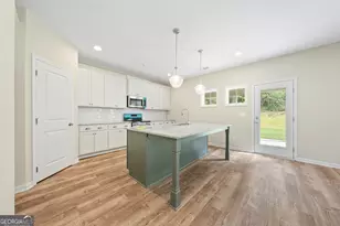 635 Bohannon Rd, Grantville, GA 30220 - Photo 13