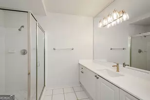 211 Colonial Homes Dr NW, Atlanta, GA 30309 - Photo 21