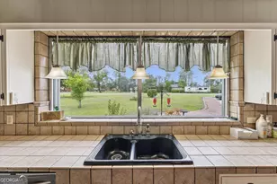 142 N Tallahassee St, Hazlehurst, GA 31539 - Photo 25