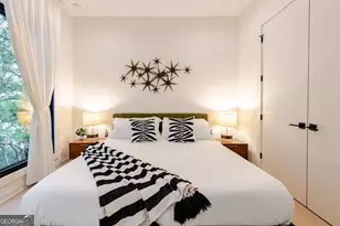 818 Verner St NW, Atlanta, GA 30318 - Photo 17