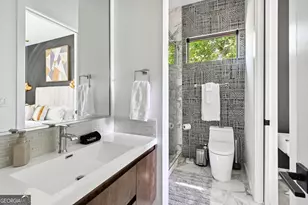 818 Verner St NW, Atlanta, GA 30318 - Photo 27