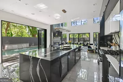 818 Verner Street NW, Atlanta, GA 30318 - Photo 21