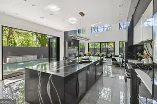 818 Verner St NW, Atlanta, GA 30318 - Photo 21