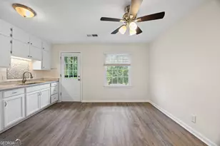 135 Hill St, Decatur, GA 30030 - Photo 11
