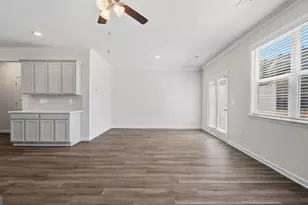 1410 Gray Branch Dr, Lawrenceville, GA 30045 - Photo 5