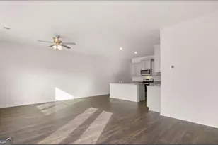 1408 Gray Branch Dr, Lawrenceville, GA 30045 - Photo 19