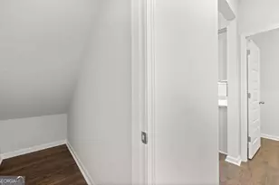 1307 Aura Ln, Lawrenceville, GA 30045 - Photo 17