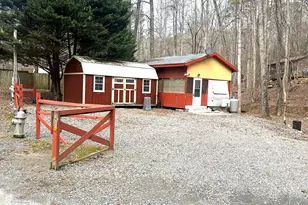 30 26th St, Ellijay, GA 30540 - Photo 1