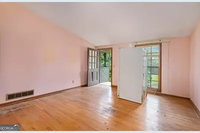 630 N North Mulberry Street, Jackson, GA 30233 - Photo 17