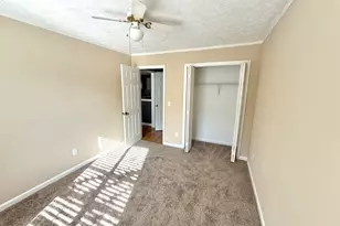 1042 Kennesborough Rd NW, Kennesaw, GA 30144 - Photo 11