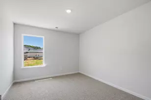 1404 Gray Br Dr, Lawrenceville, GA 30045 - Photo 17