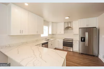 1988 Virginia Avenue, College Park, GA 30337 - Photo 7