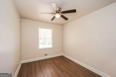 1988 Virginia Avenue, College Park, GA 30337 - Photo 11