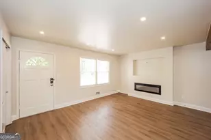 1988 Virginia Ave, College Park, GA 30337 - Photo 3