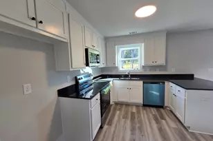 62 Armstrong Dr, Mansfield, GA 30055 - Photo 3