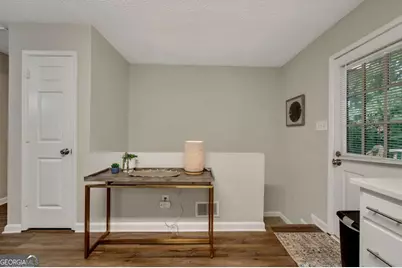 4375 Coopers Creek Drive SE, Smyrna, GA 30082 - Photo 15