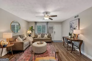 4375 Coopers Creek Dr SE, Smyrna, GA 30082 - Photo 3