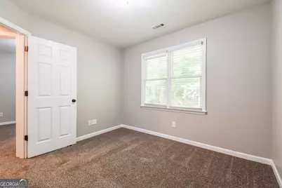 100 Inland Circle, Newnan, GA 30263 - Photo 15