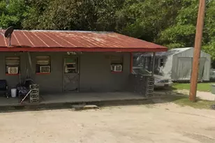 Apt E Oak St, Jesup, GA 31546 - Photo 5