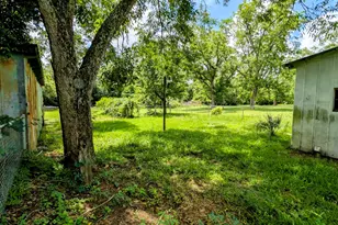 912 5th Ave, Twin City, GA 30471 - Photo 5