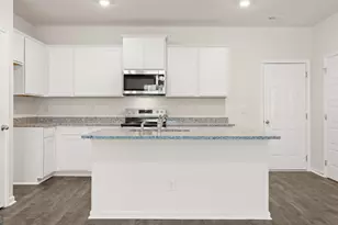 372 Sound Cir, Stockbridge, GA 30281 - Photo 11