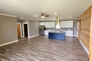65 Log Cabin Ln, Lakemont, GA 30552 - Photo 3